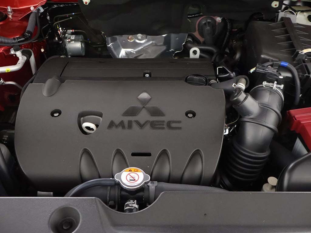 2025 Mitsubishi Outlander Sport SE - Photo 18