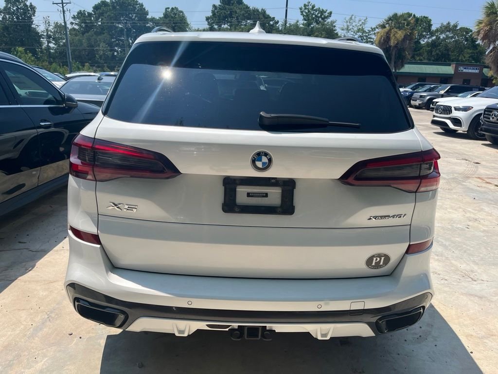 Used 2020 White BMW xDrive40i image 4