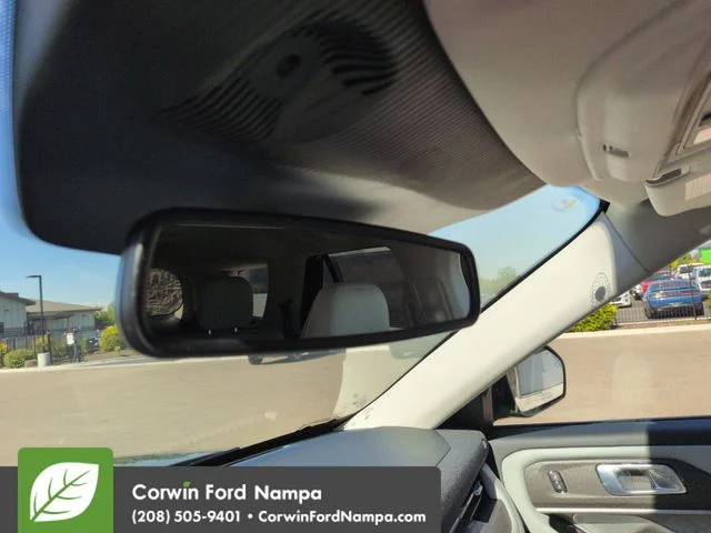 New 2026 Carbonized Gray Metallic Ford Platinum image 21