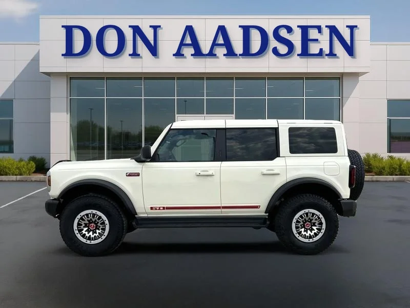 New 2026 Wimbledon White Ford Outer Banks® image 4