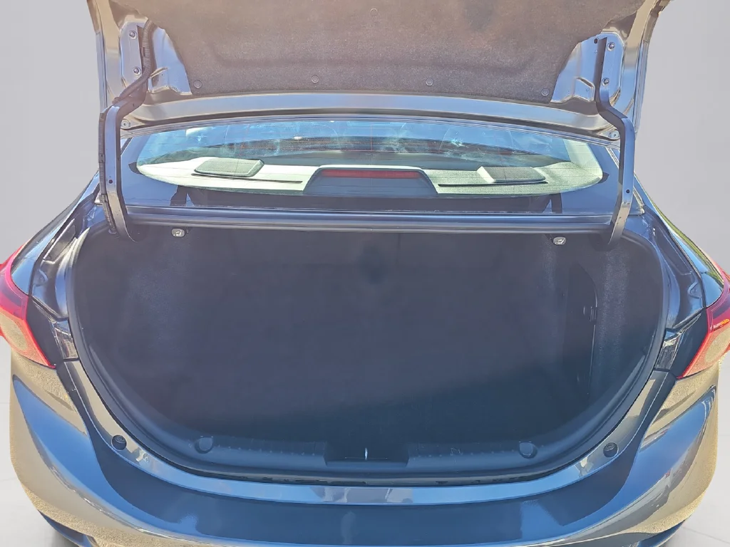 Used 2015 Meteor Gray Mica Mazda s Grand Touring image 29