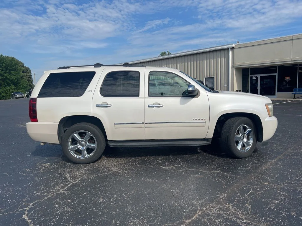 Used 2011 Chevrolet Tahoe LTZ with VIN 1GNSKCE0XBR145520 for sale in Mayfield, KY