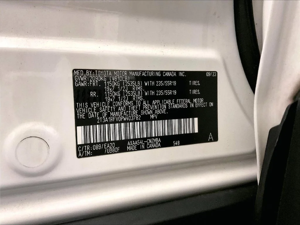 Certified Used 2023 Beige Toyota XLE Premium image 39