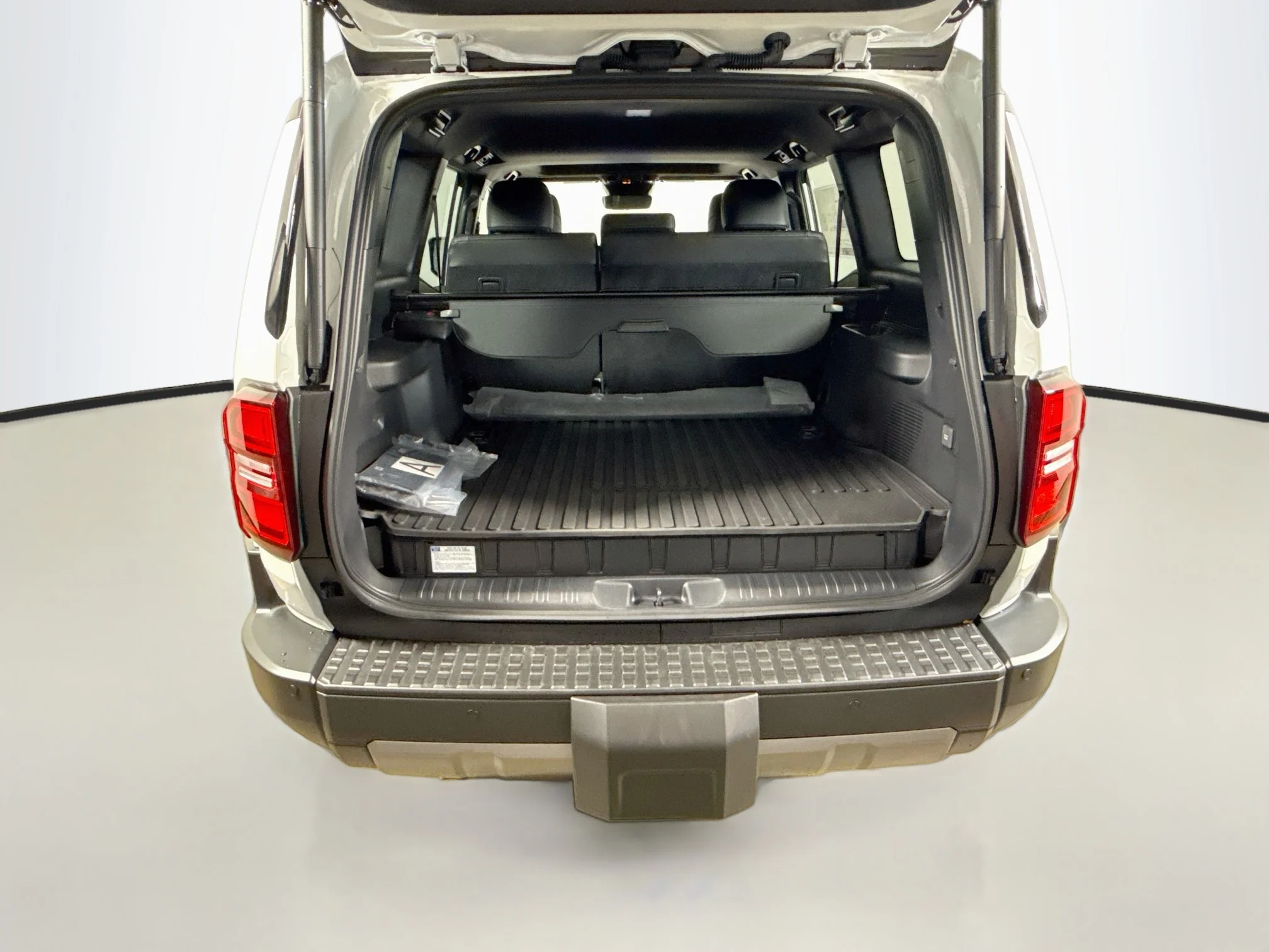 New 2027 Wind Chill Pearl Toyota Land Cruiser image 25