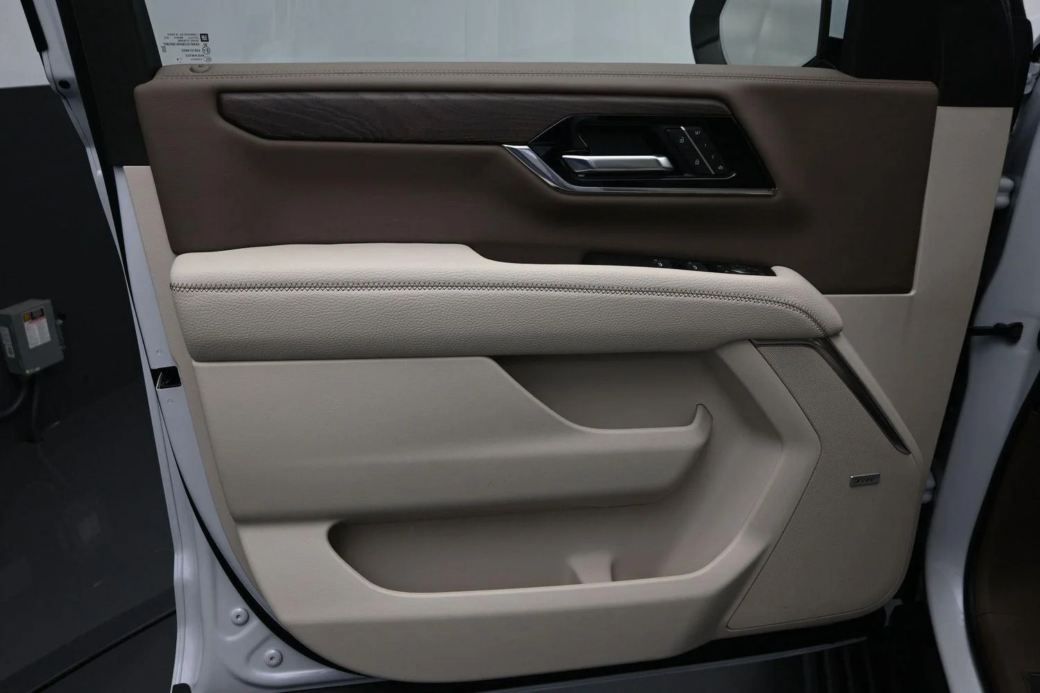 New 2026 Glacier White Tricoat GMC Denali image 26