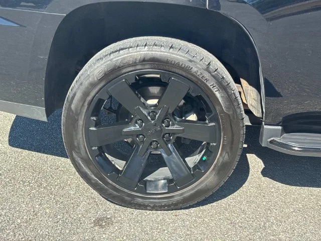 Used 2019 Black GMC SLT image 12