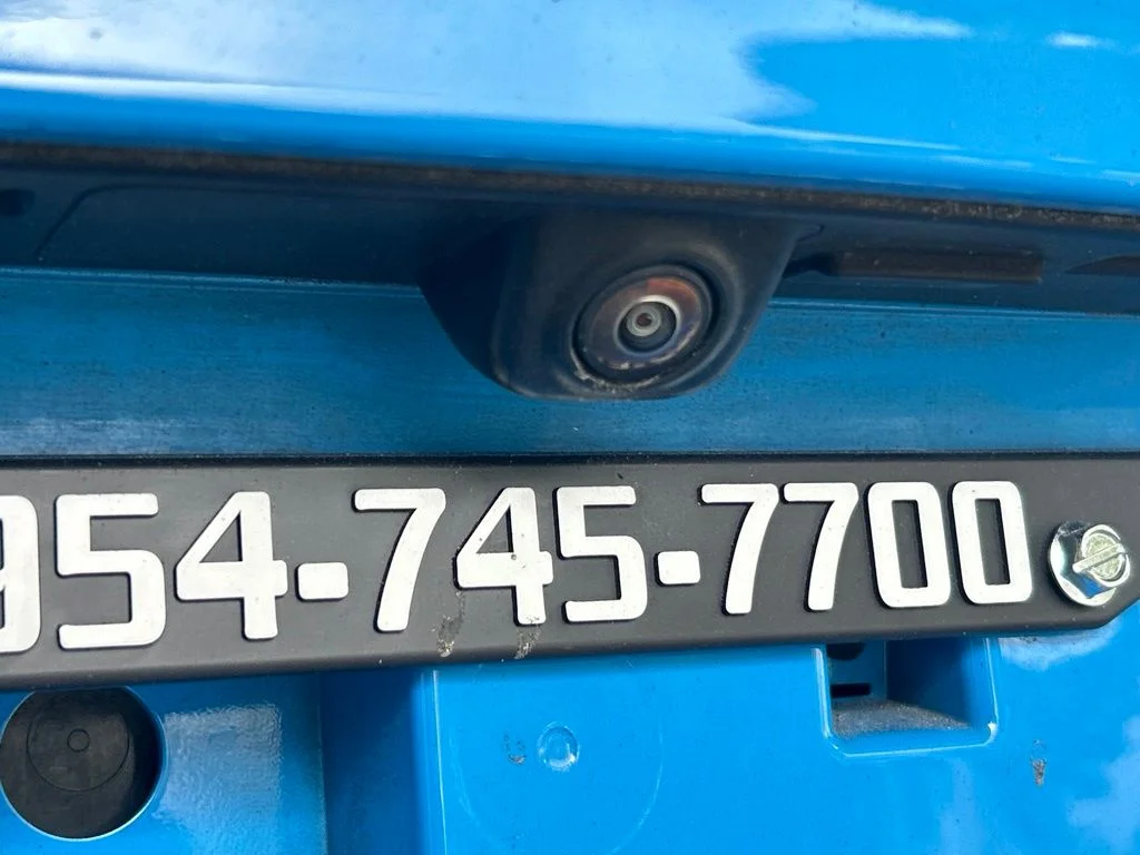 Used 2025 Blue Chevrolet Z06 image 17
