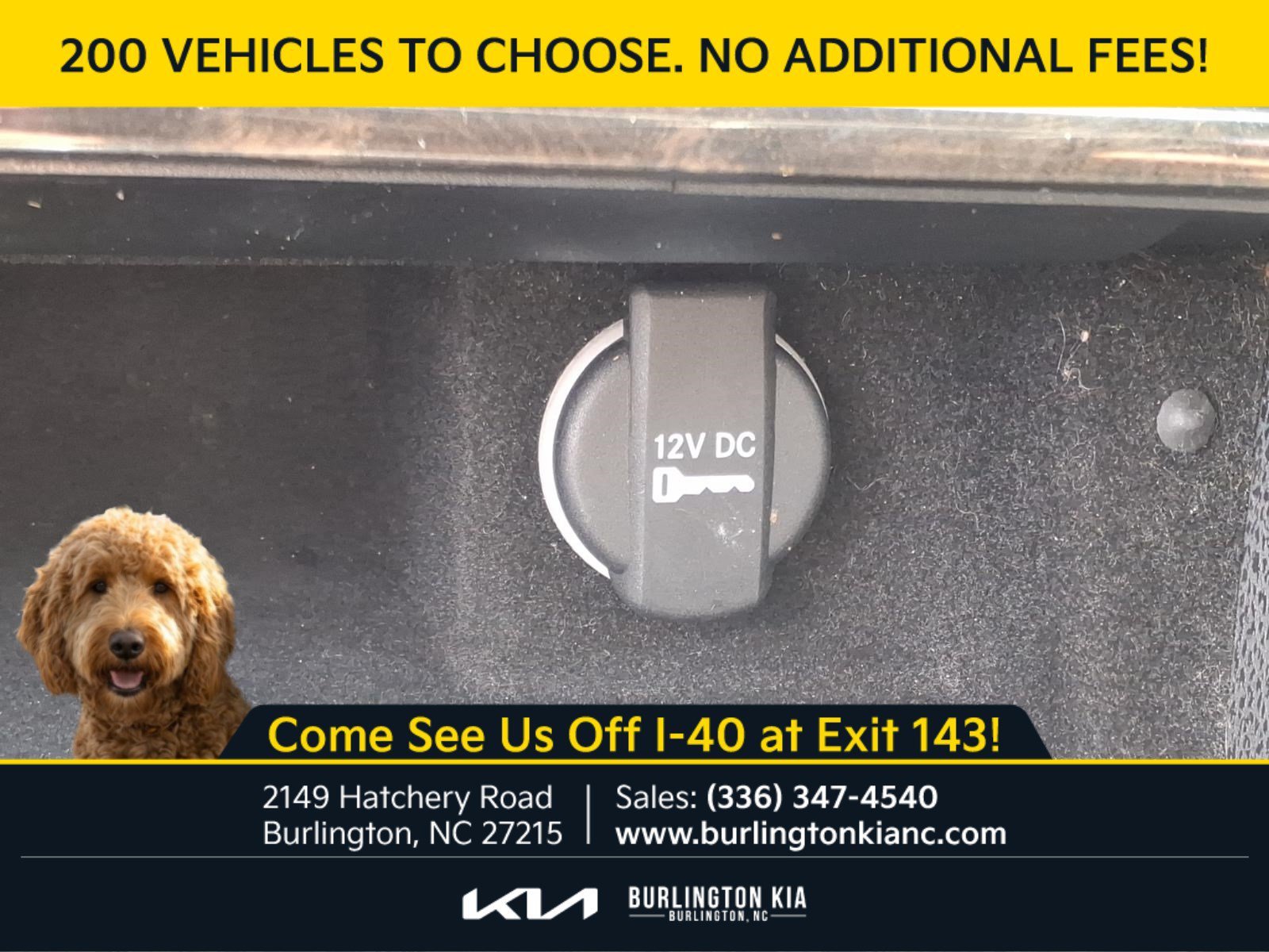 Used 2015 Gloss Black Chrysler 300C image 14