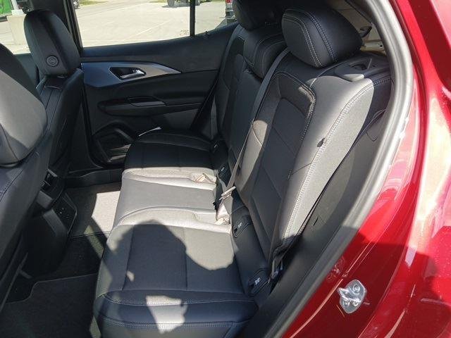 2025 Chevrolet Equinox EV LT - Photo 28