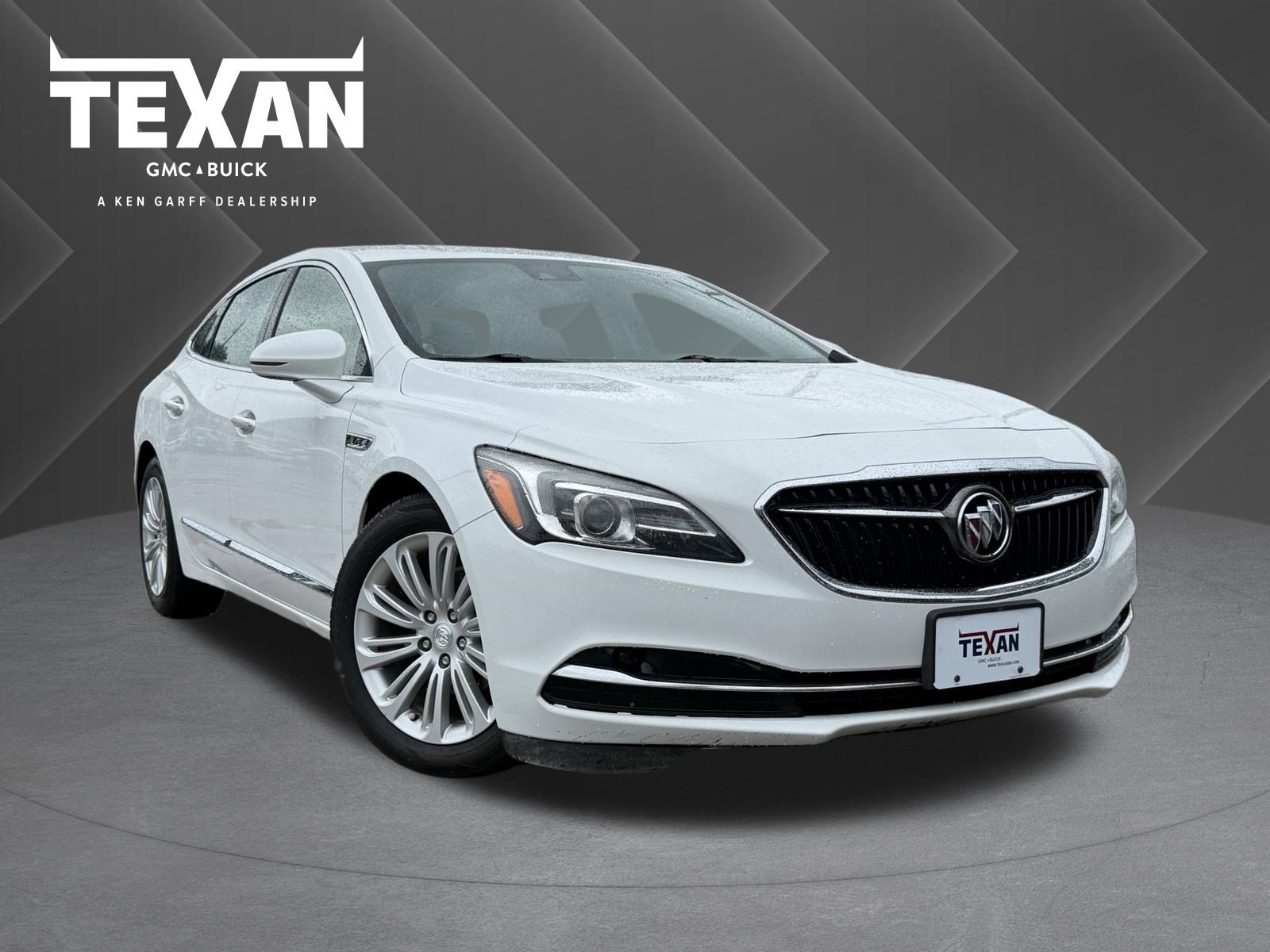 2018 Buick LaCrosse Premium's photo