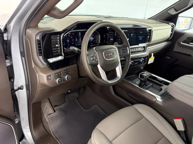 2026 GMC Sierra 1500 SLT - Photo 12