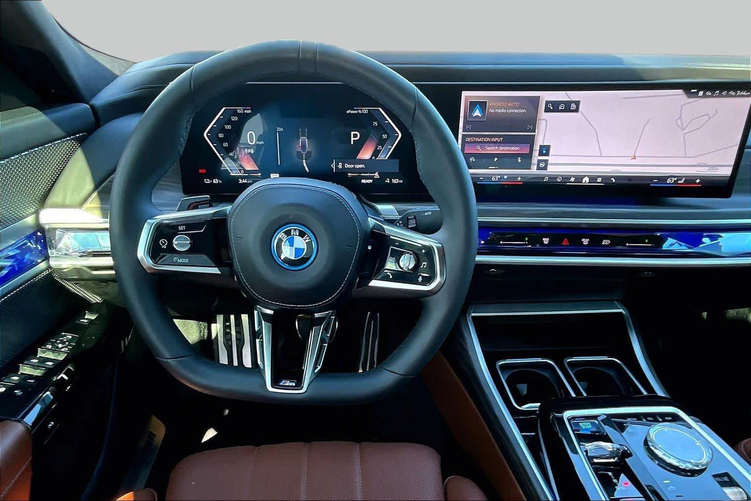 Used 2023 Individual Dravit Grey Metallic BMW xDrive60 image 5