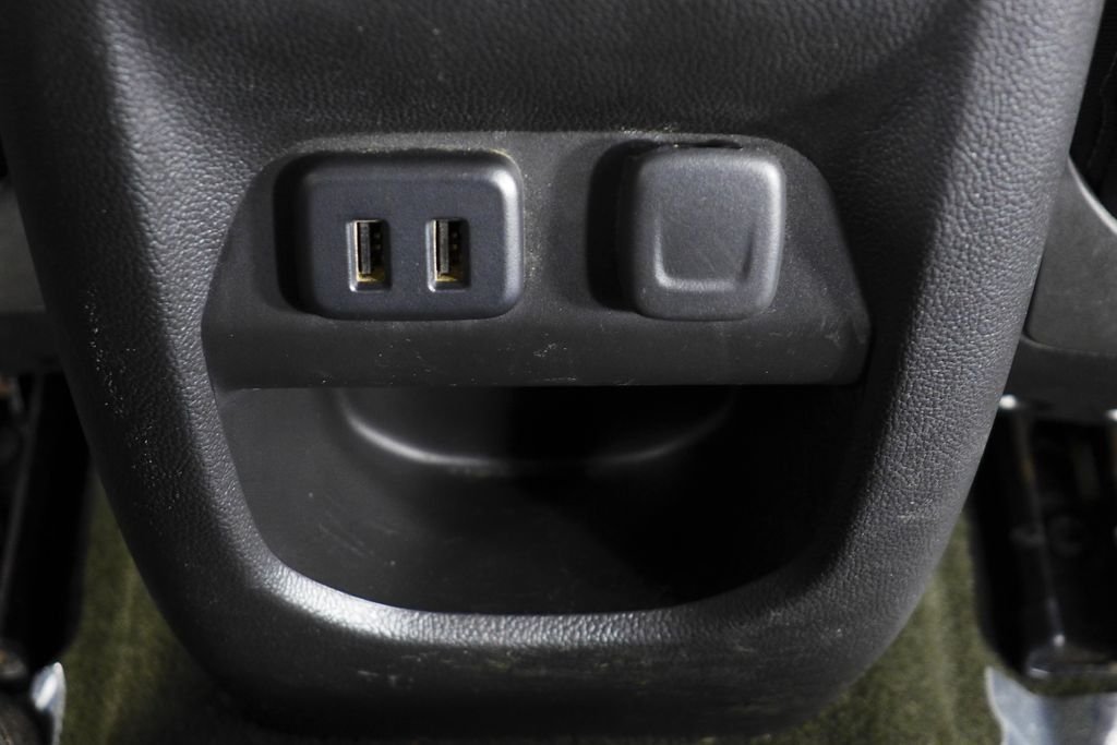 Used 2016 White Chevrolet LT image 22