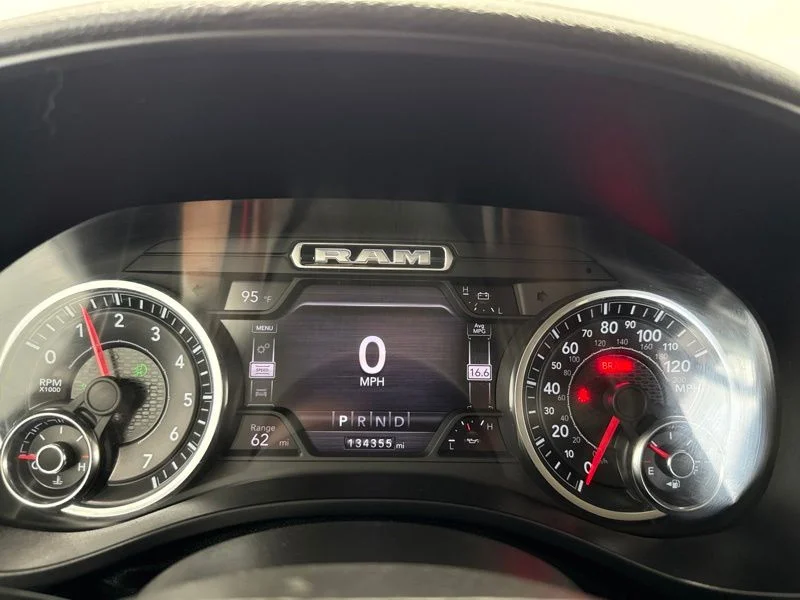Used 2020 Silver Ram Laramie image 25