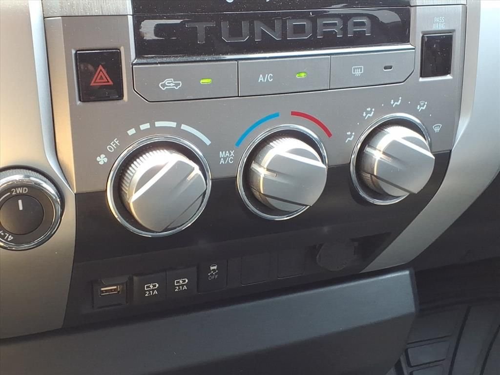 Used 2021 Gray Toyota SR5 image 26