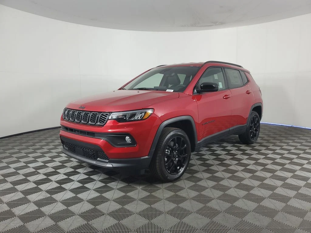 New 2026 Red Hot Pearl-Coat Exterior Paint Jeep Latitude image 8