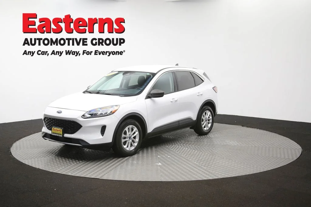Used 2022 White Ford SE image 55