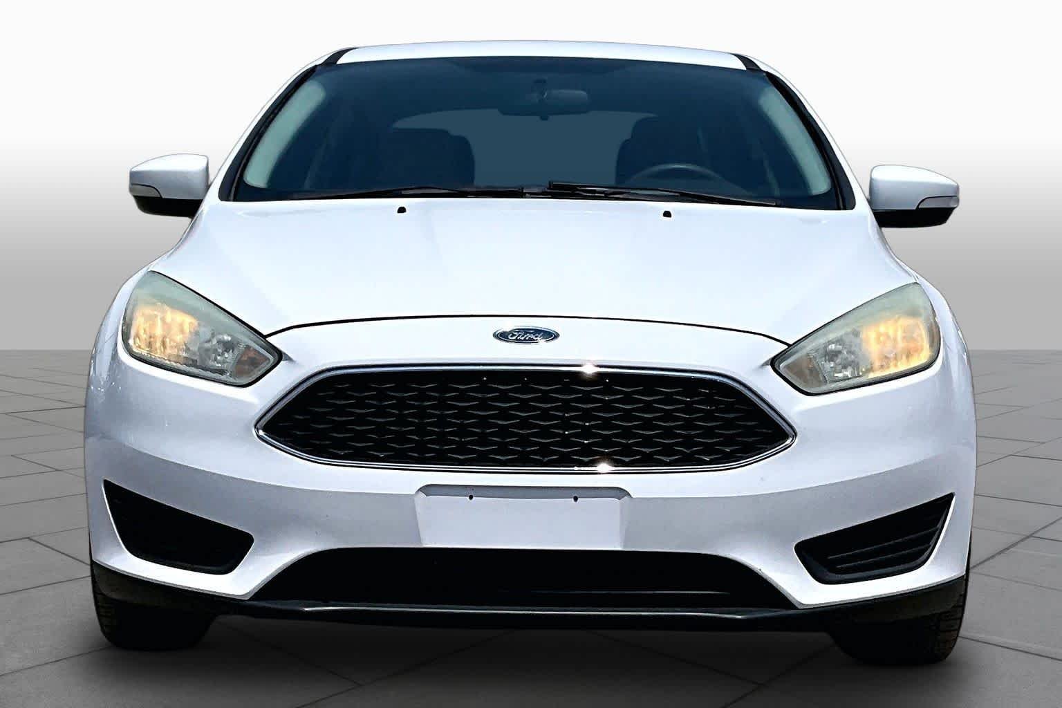 Pre-Owned 2015 Ford Focus SE