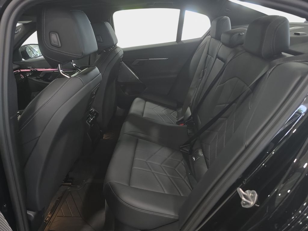 Used 2027 Black Sapphire Metallic BMW 530i image 23
