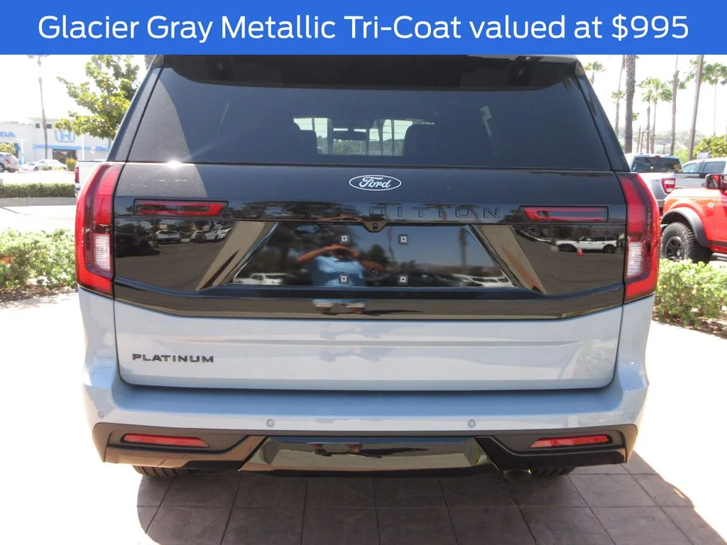 New 2026 Glacier Gray Metallic Tri-Coat Ford Platinum image 3