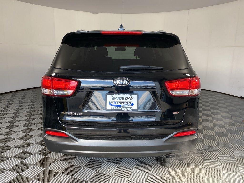 Used 2018 Ebony Black Kia LX image 9
