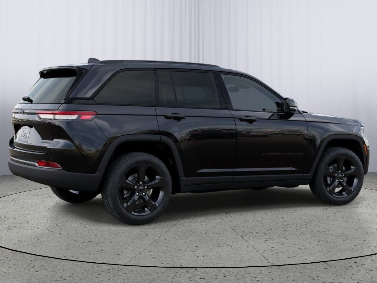 Used 2025 Black Jeep Limited image 4