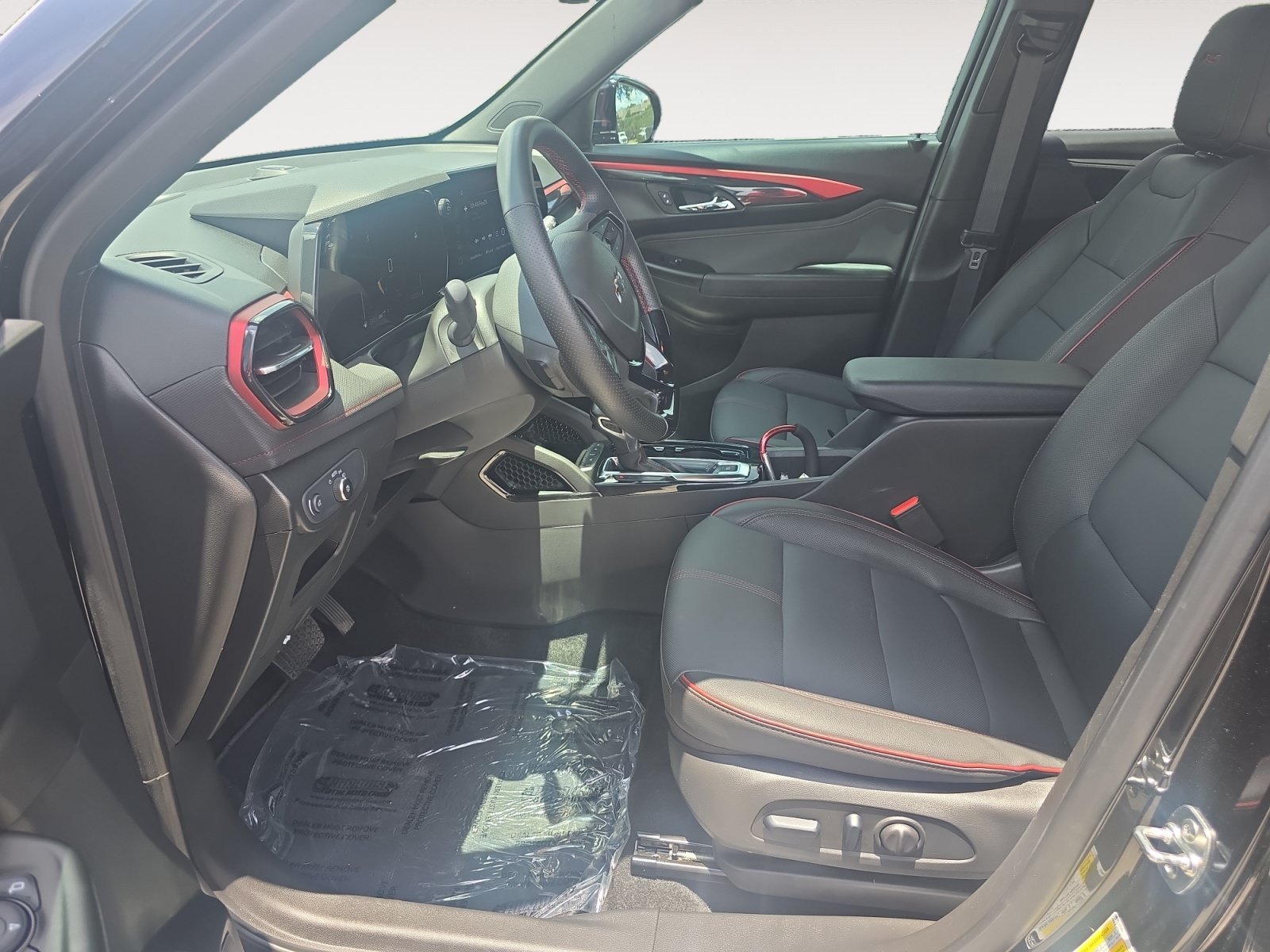 Used 2025 Mosaic Black Metallic Chevrolet RS image 21