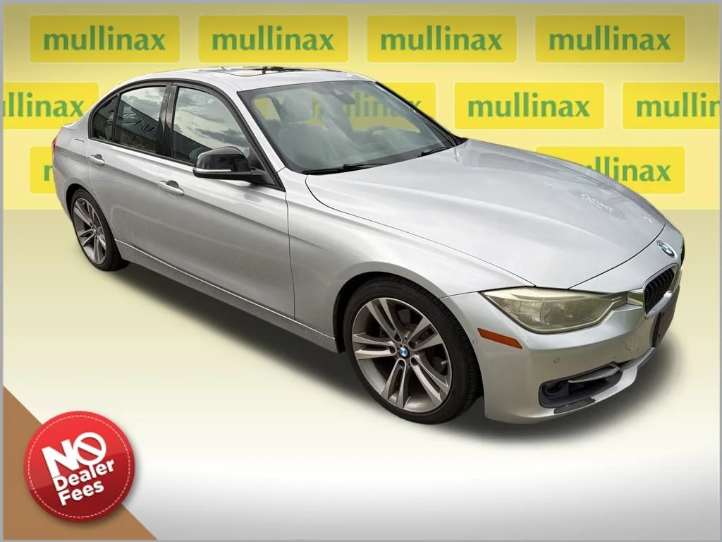 2012 BMW 3 Series 328i Sedan's photo