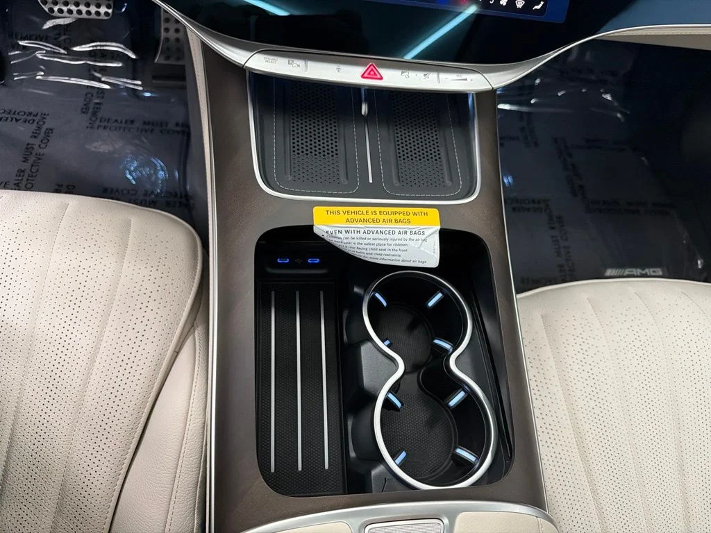New 2027 White Mercedes-Benz S 580 image 17
