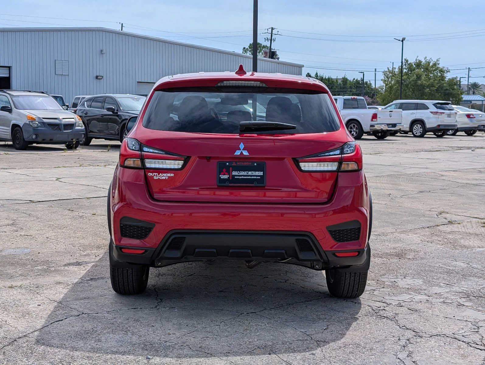 New 2027  Mitsubishi 2.0 ES image 4