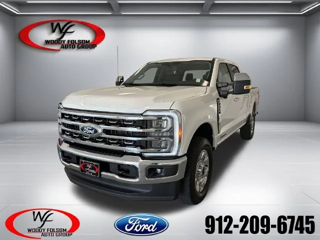 New 2027 Star White Metallic Tri-Coat Ford F-250® Lariat® image 19