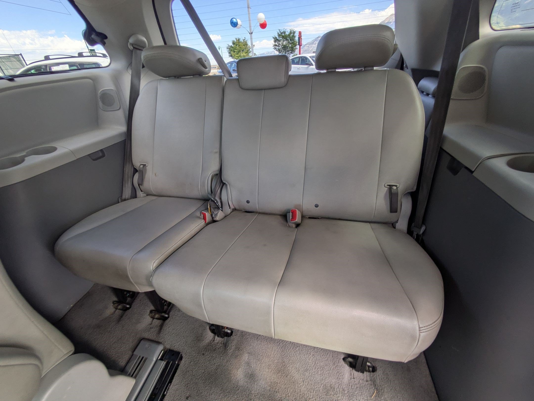 Used 2011 Predawn Gray Mica Toyota XLE AAS image 30