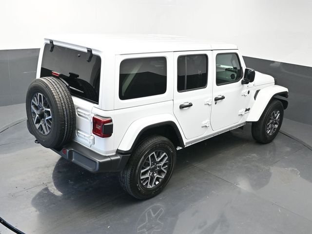 Used 2025 White Jeep Sahara image 54
