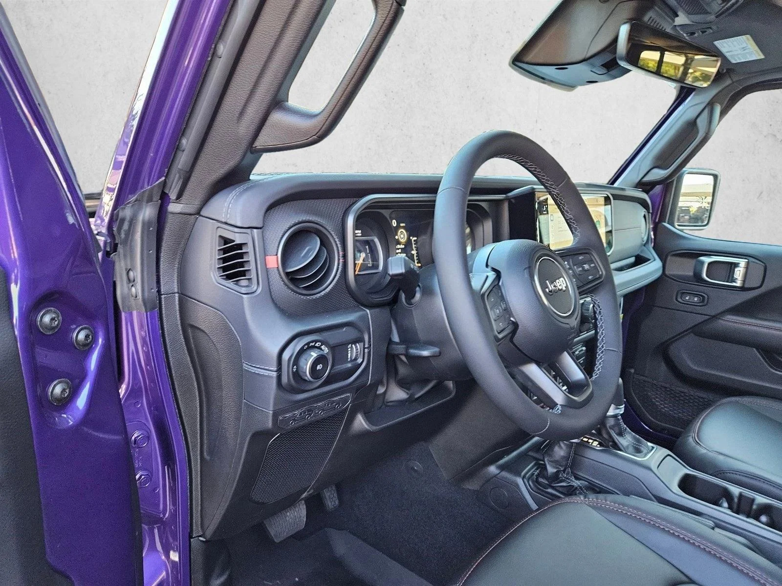 New 2026 Reign Jeep Rubicon image 3