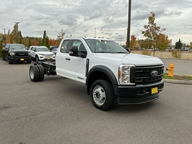 New 2026 Oxford White Ford XL image 3