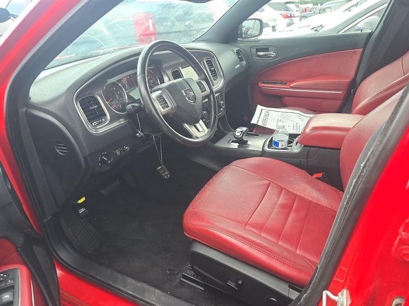Used 2014 Torred Dodge SXT Plus image 11