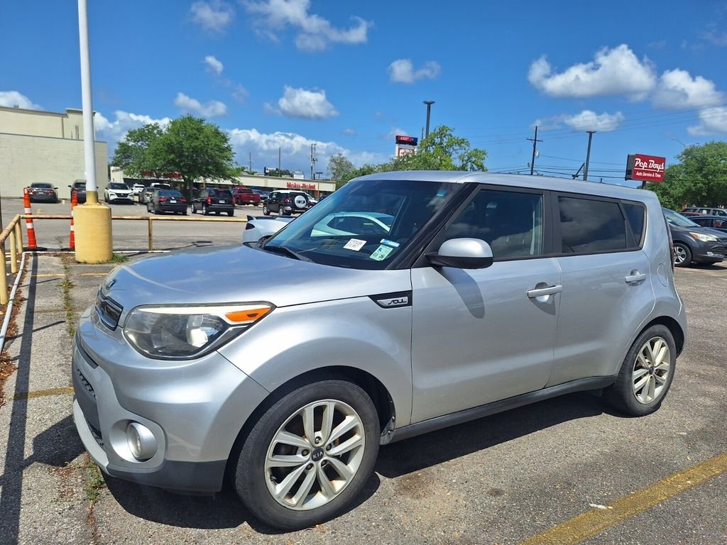 2019 Kia Soul +