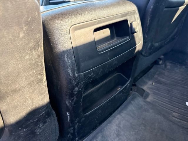 Used 2015 Silver GMC SLT image 25