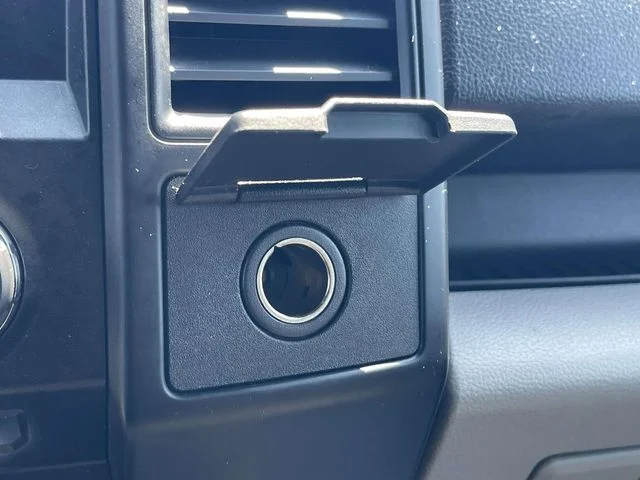 Certified Used 2018 Magnetic Ford XL image 29