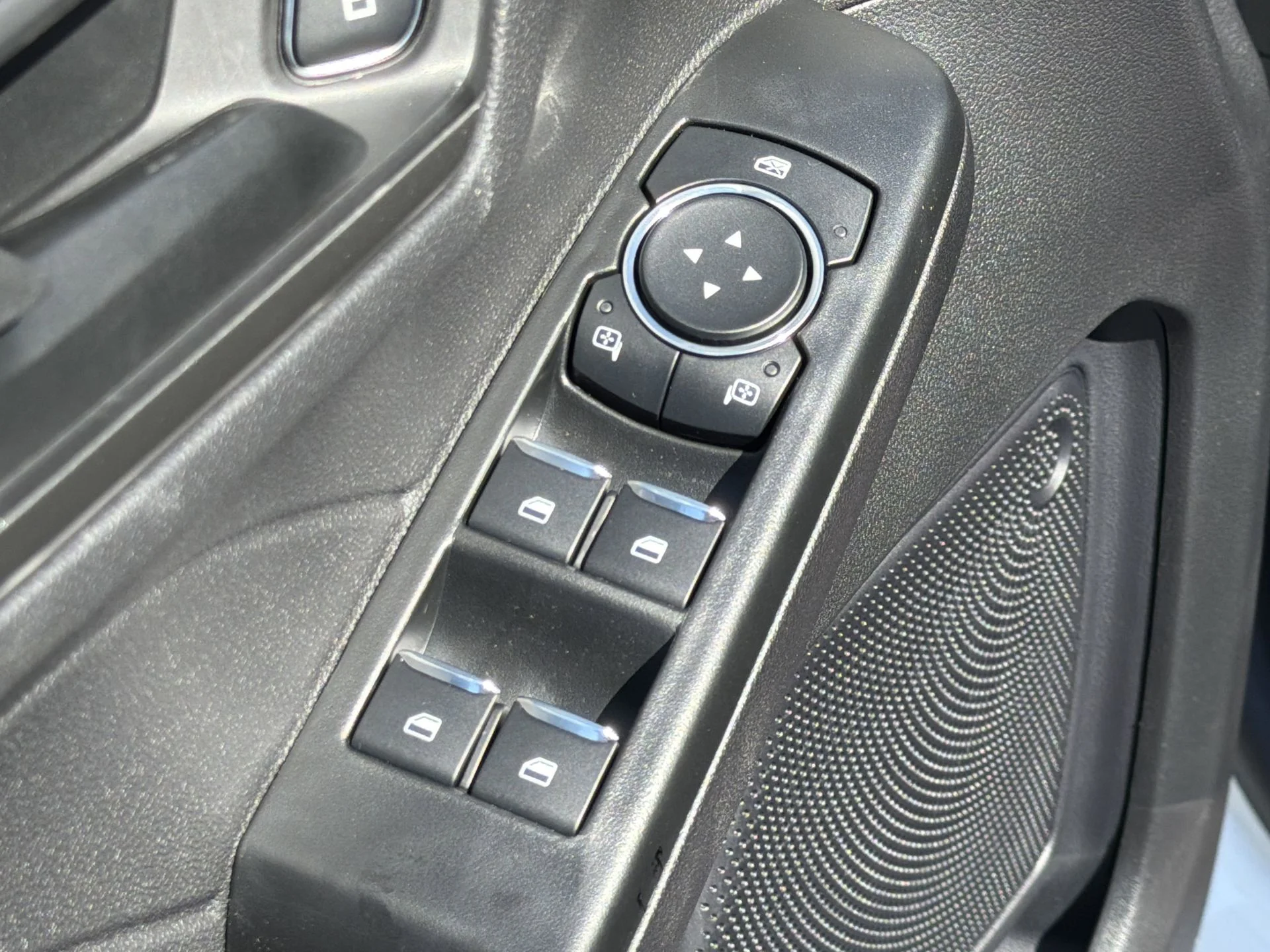 New 2026 Oxford White Ford Active® image 20