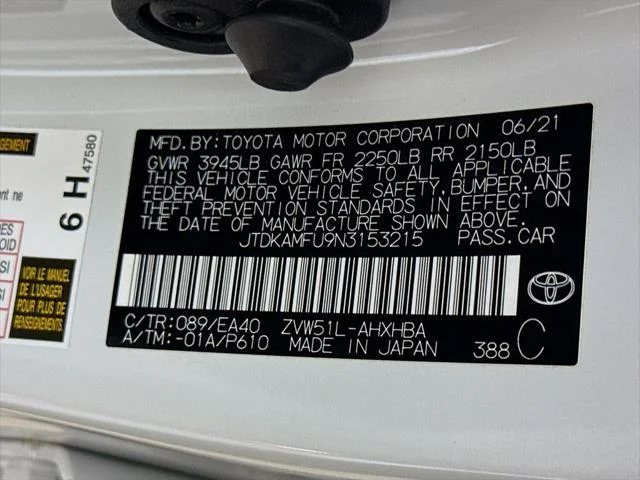 Certified Used 2022 WIND CHILL PEARL Toyota  image 31