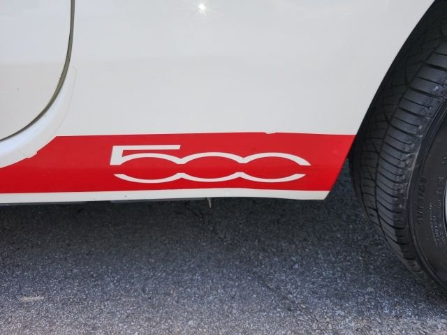 Used 2015 White FIAT Pop image 8