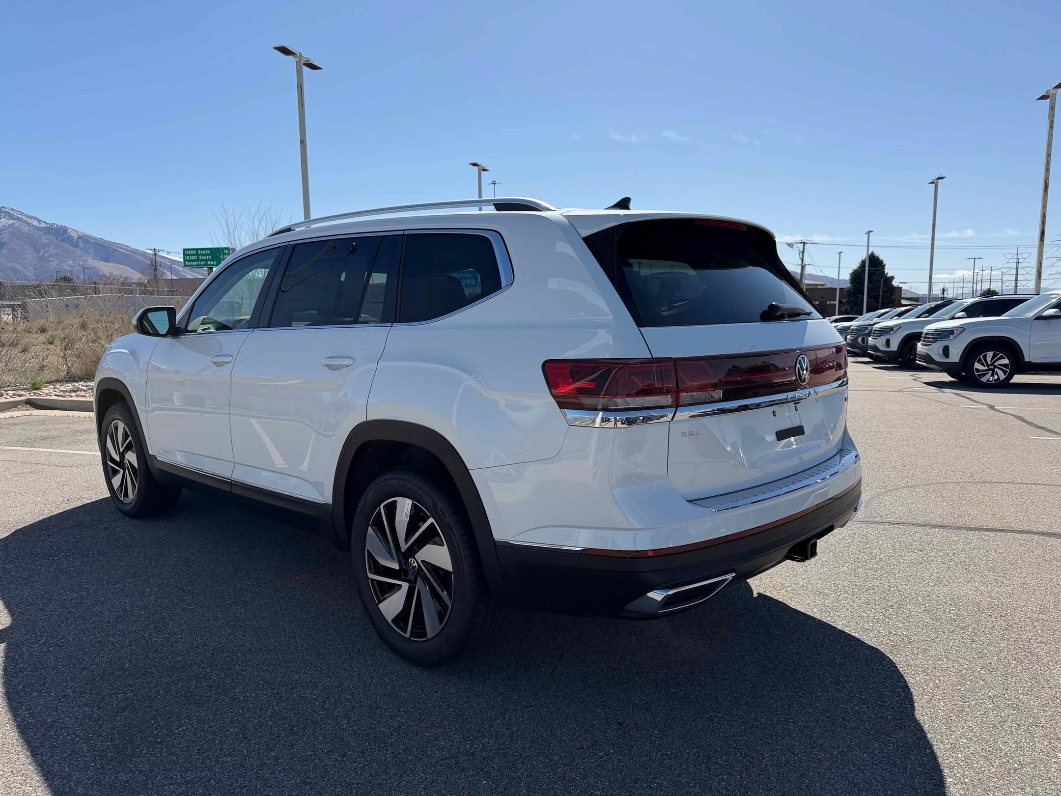 New 2026 Opal White Volkswagen 2.0T SEL image 9