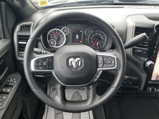New 2026 Diamond Black Crystal Pearlcoat RAM Black Express image 18