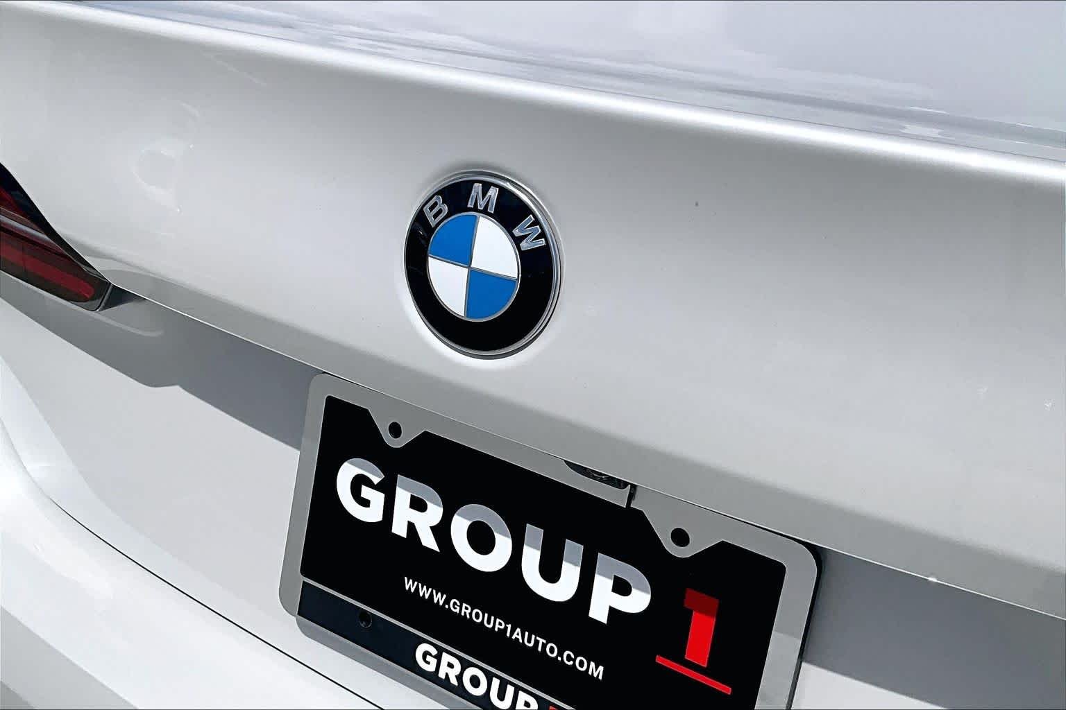 Used 2026 Mineral White Metallic BMW 530i image 29