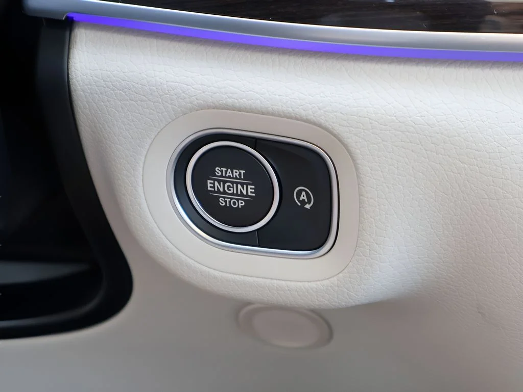 New 2026 Polar White Mercedes-Benz GLS 450 image 30