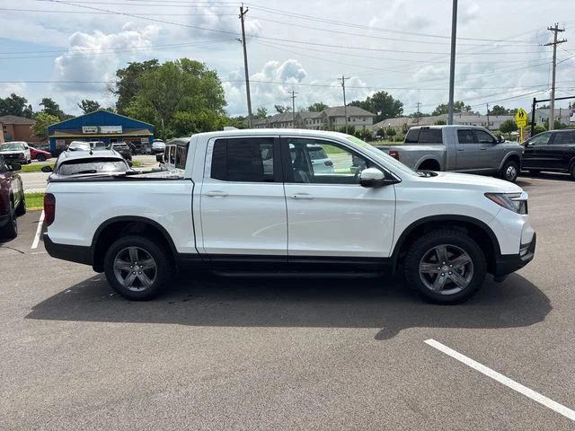 Used 2022 White Honda RTL image 30
