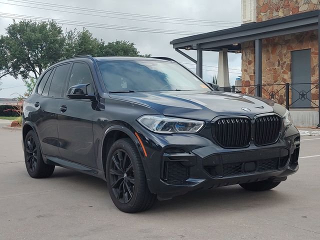 2023 BMW X5 M50i's photo