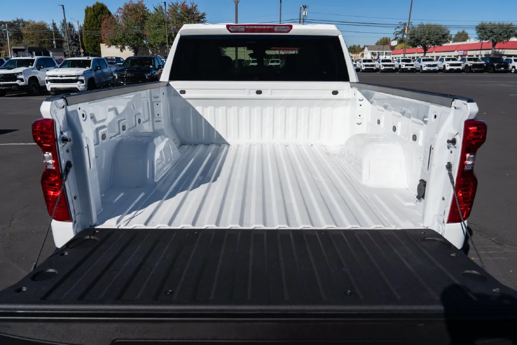 2026 Chevrolet Silverado 1500 Custom - Photo 8