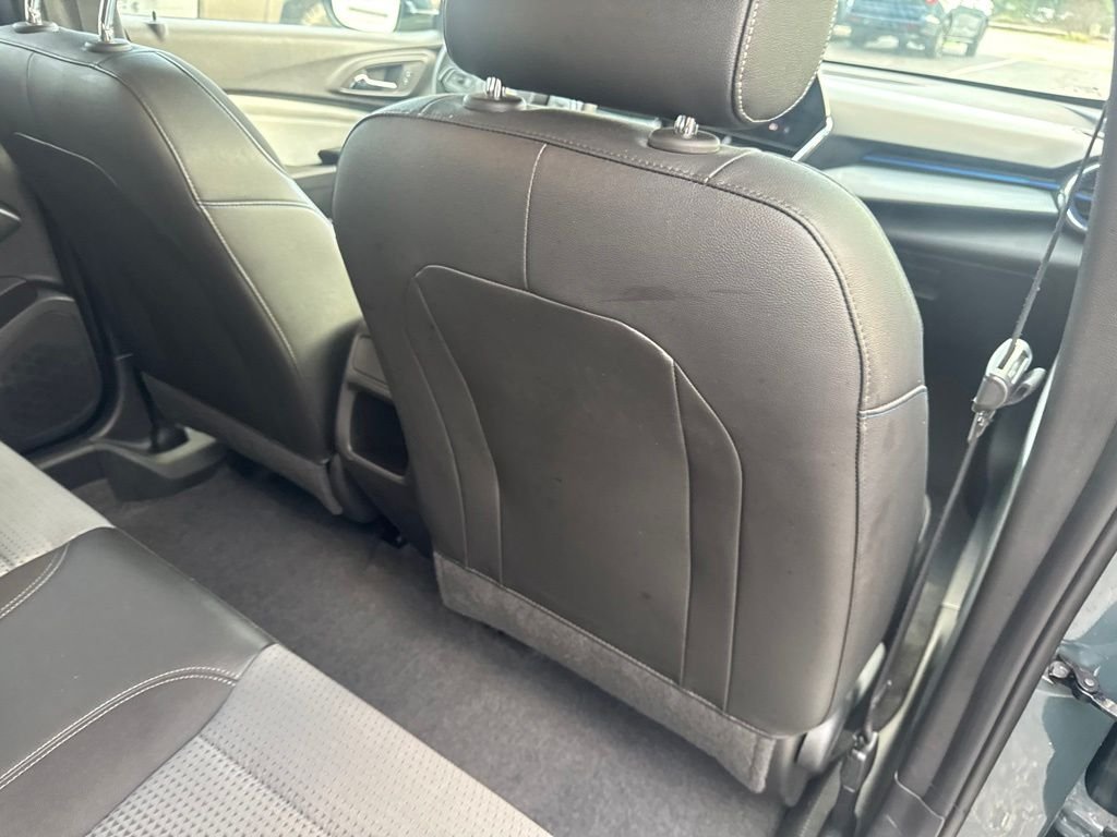Used 2025 Gray Chevrolet LT image 35